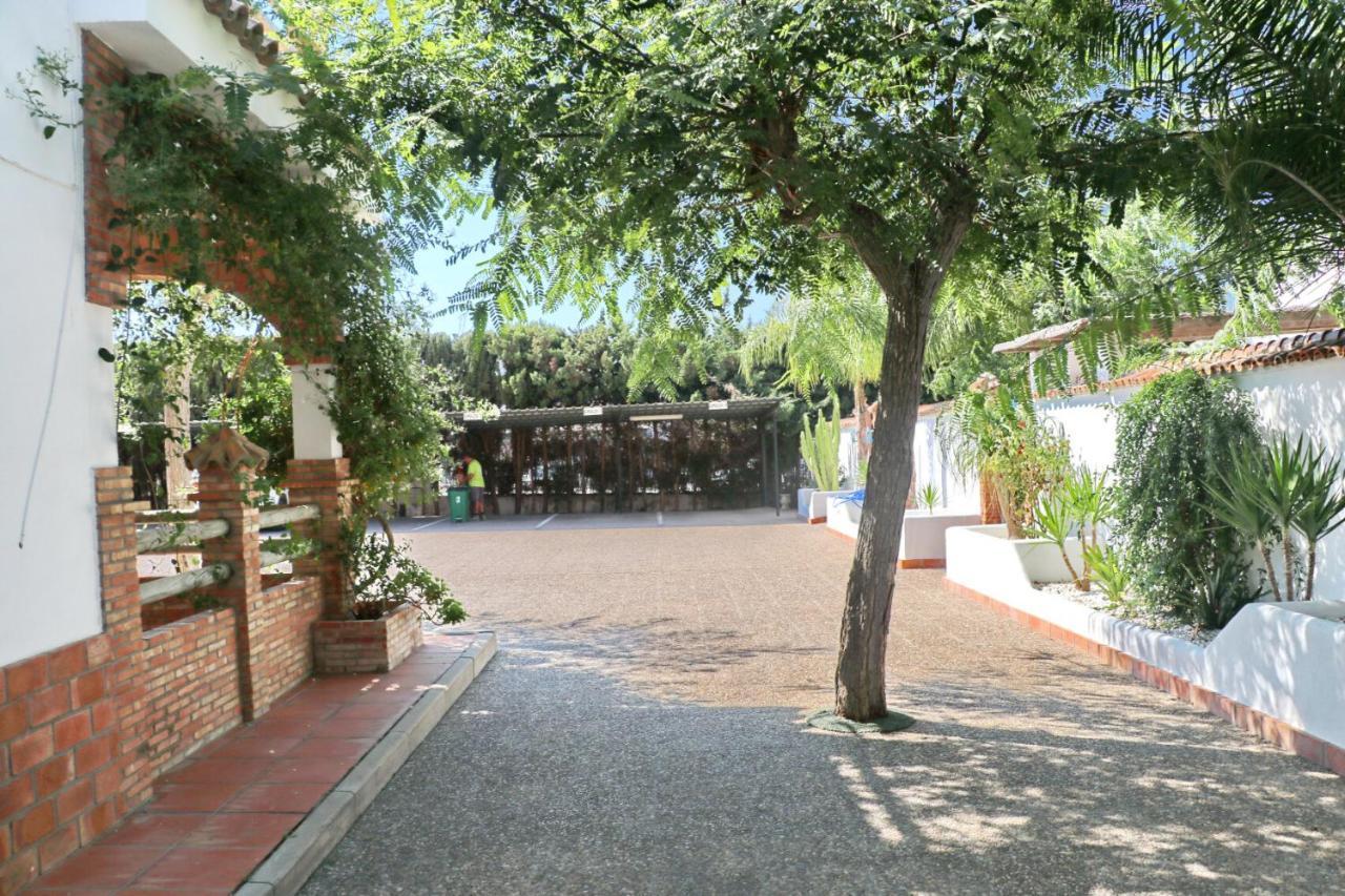 Bungalow La Roa I Conil De La Frontera Exterior photo